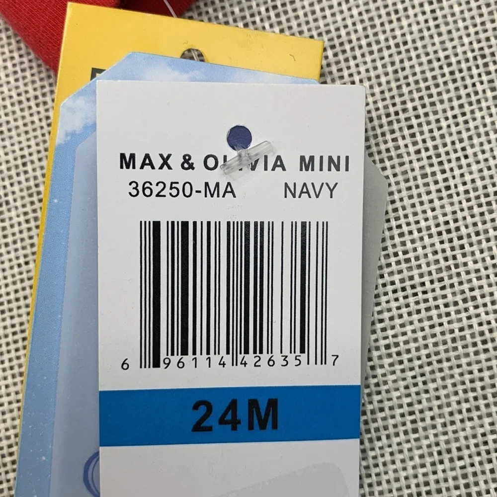 MAX & OLIVIA Baby Boys Gripper Soles Easy Opening Front Zipper Onesie Size 24M